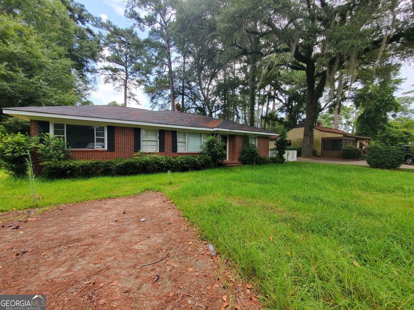 1217 Whispering Pines Road Albany - 1