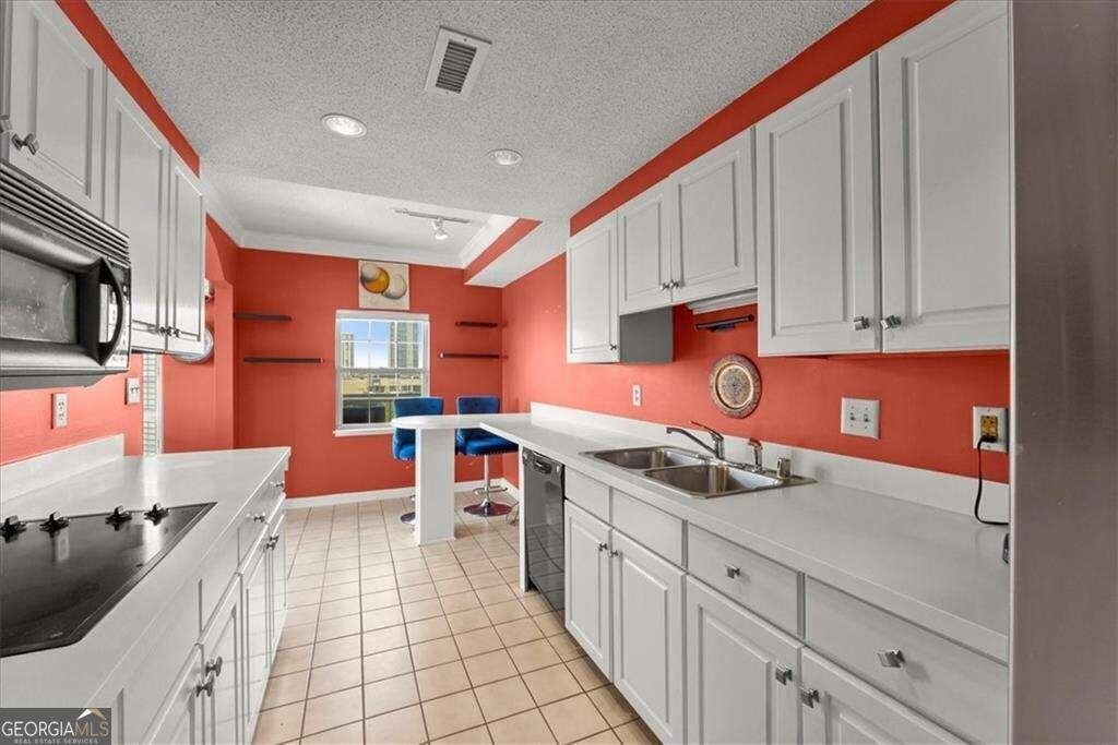3435 Kingsboro Road Atlanta - 1