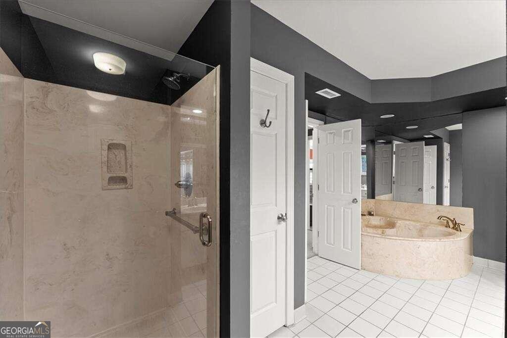 3435 Kingsboro Road Atlanta - 11