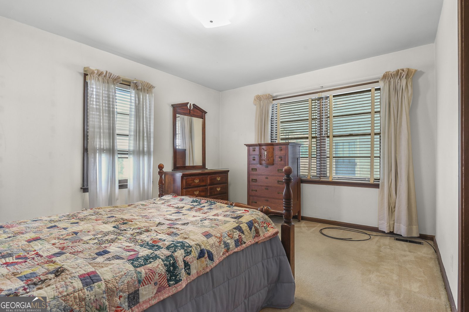 211 Main Street Franklin - 39