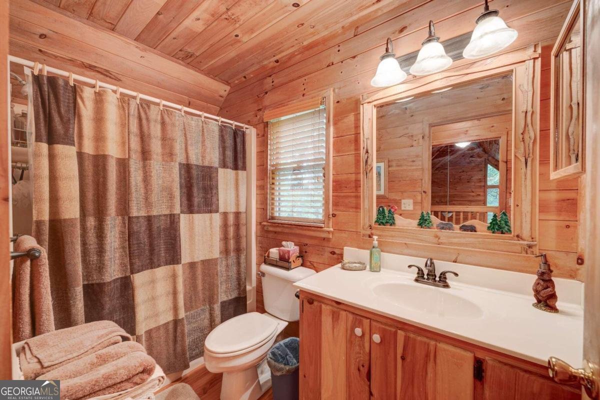 652 Fox Run Drive Blue Ridge - 23