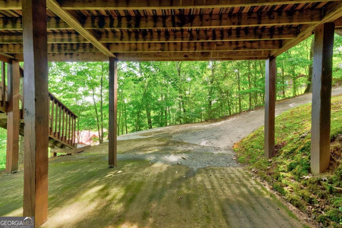 652 Fox Run Drive Blue Ridge - 31