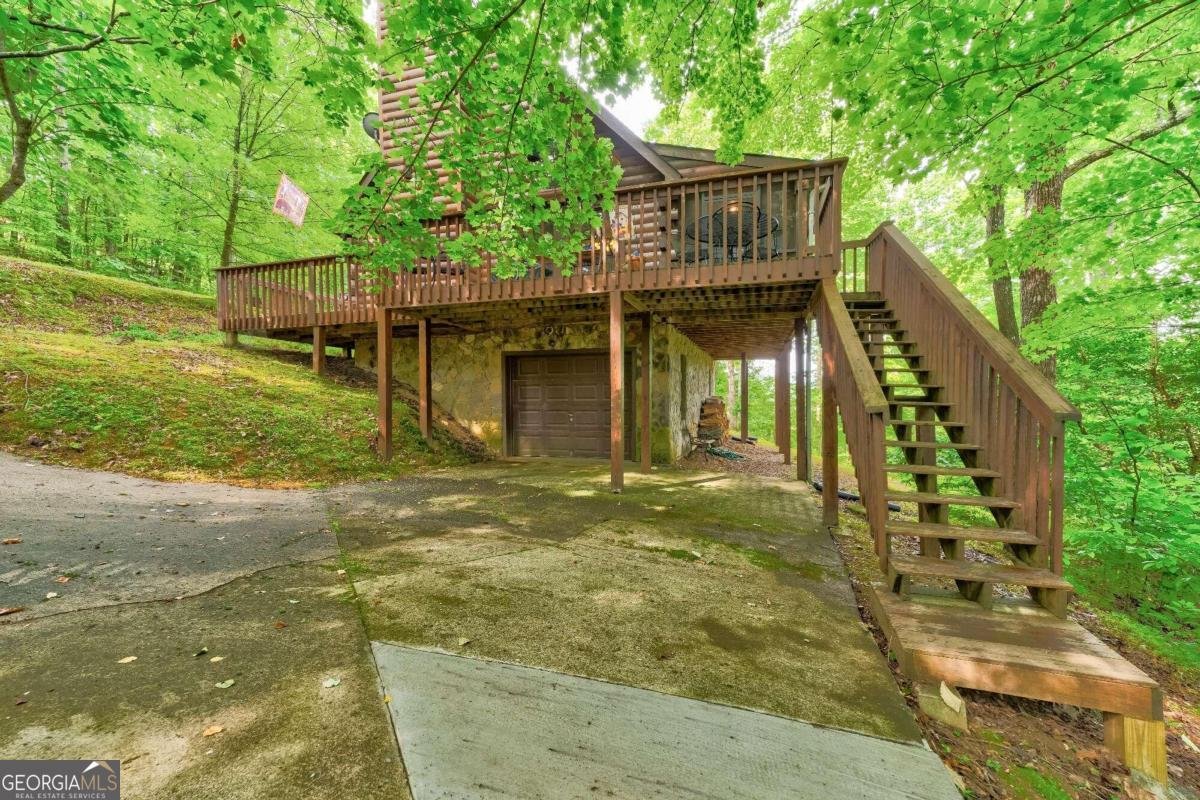 652 Fox Run Drive Blue Ridge - 37