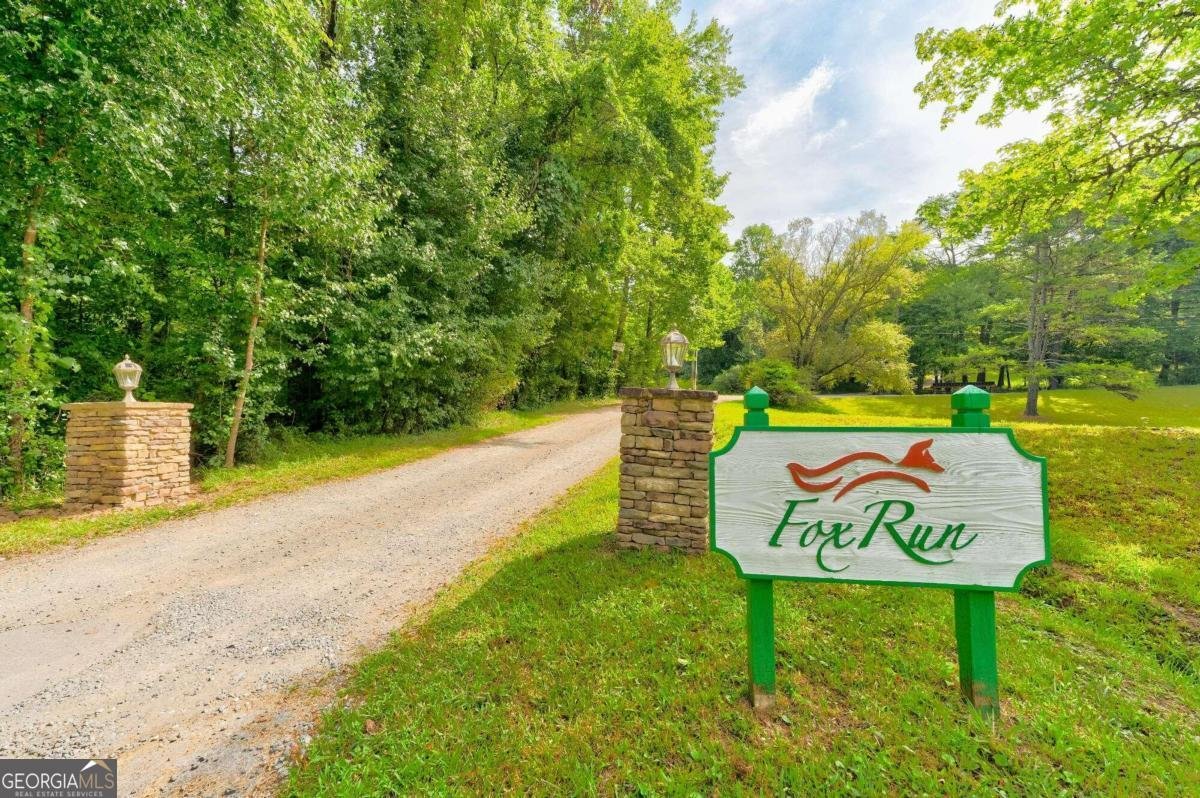 652 Fox Run Drive Blue Ridge - 40