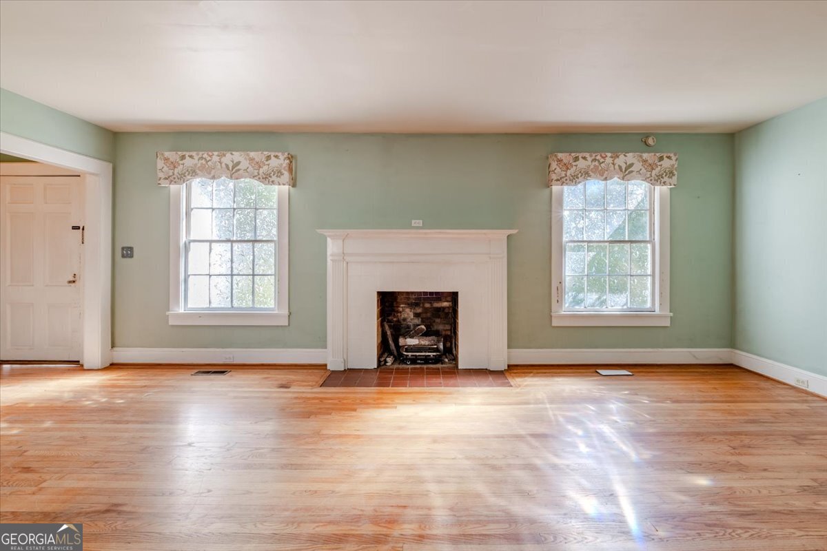 133 Cave Spring Street Cedartown - 11