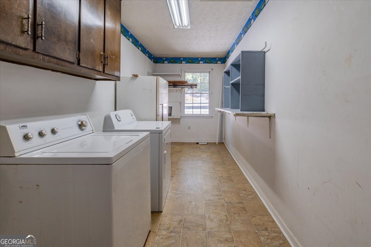 133 Cave Spring Street Cedartown - 24