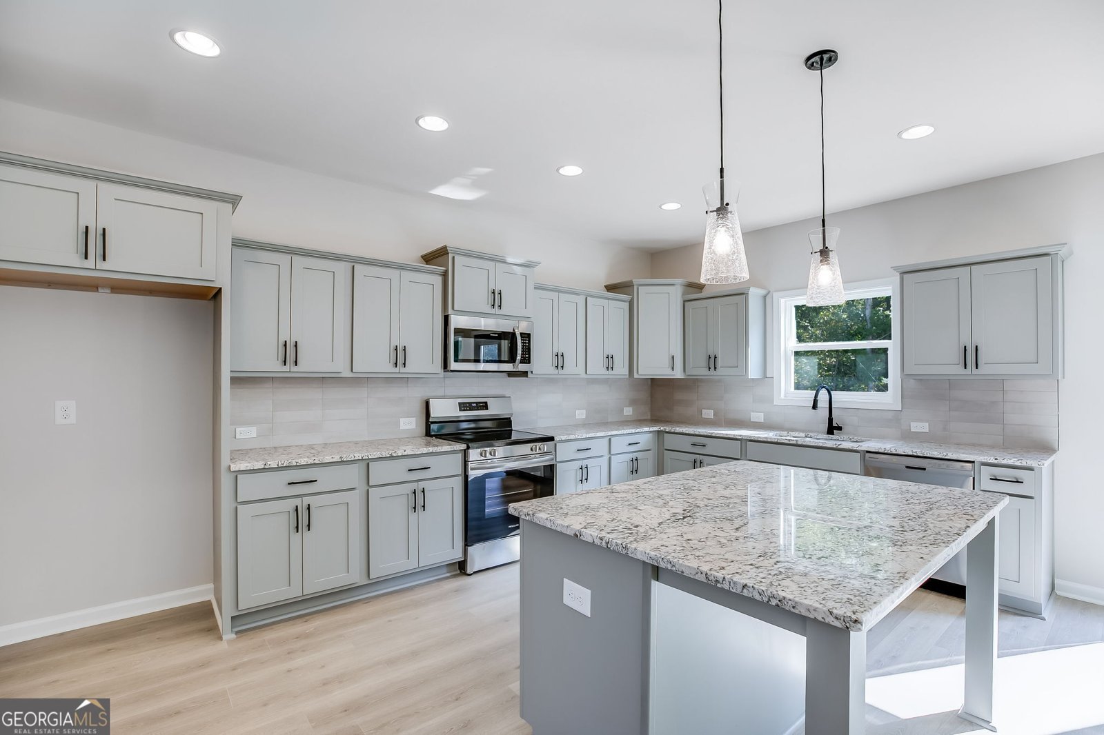 113 Cresthaven Drive Carrollton - 29