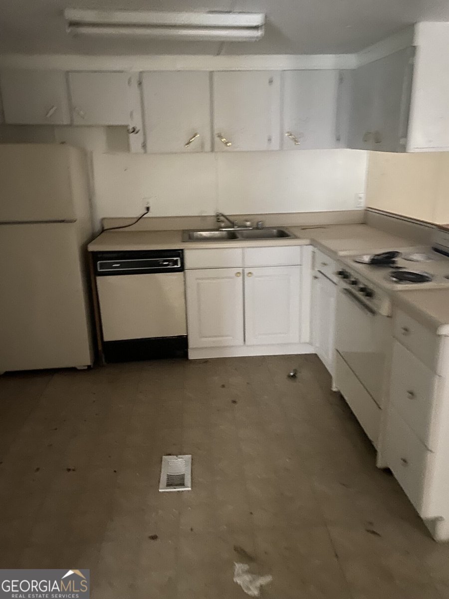 45 Albert Avenue Rome - 4