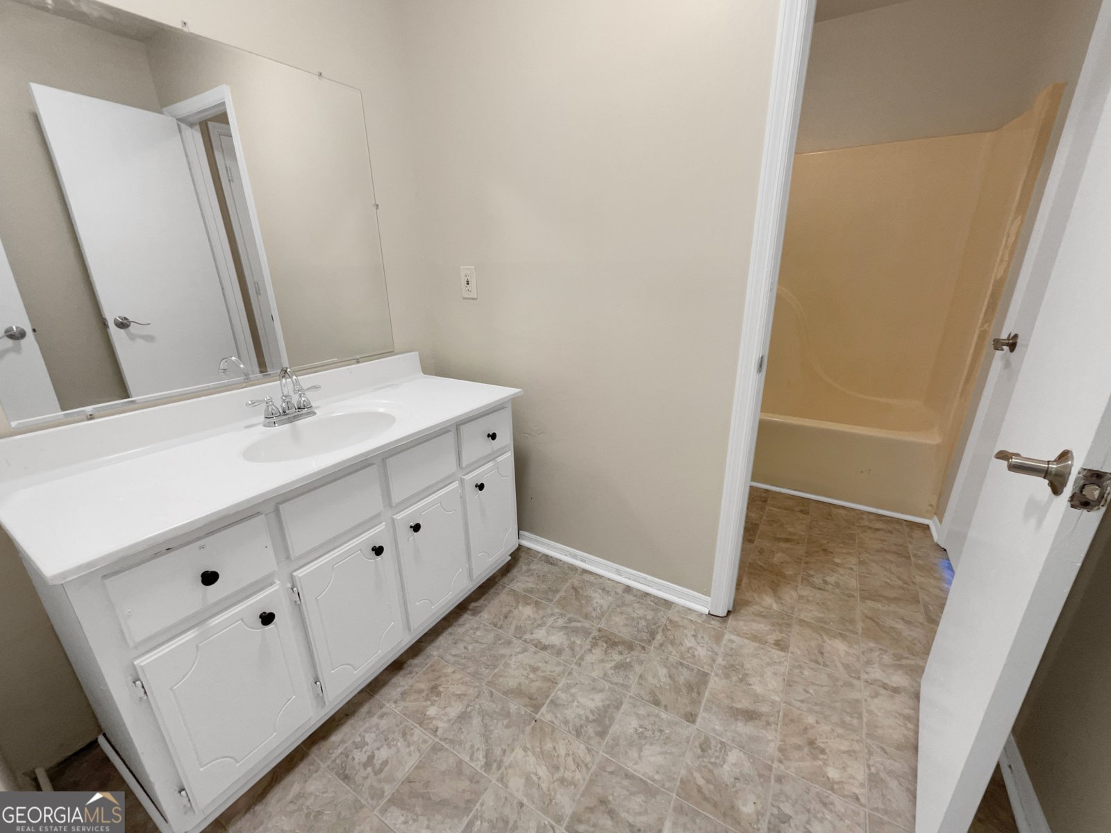 707 Pine Tree Trail Atlanta - 16