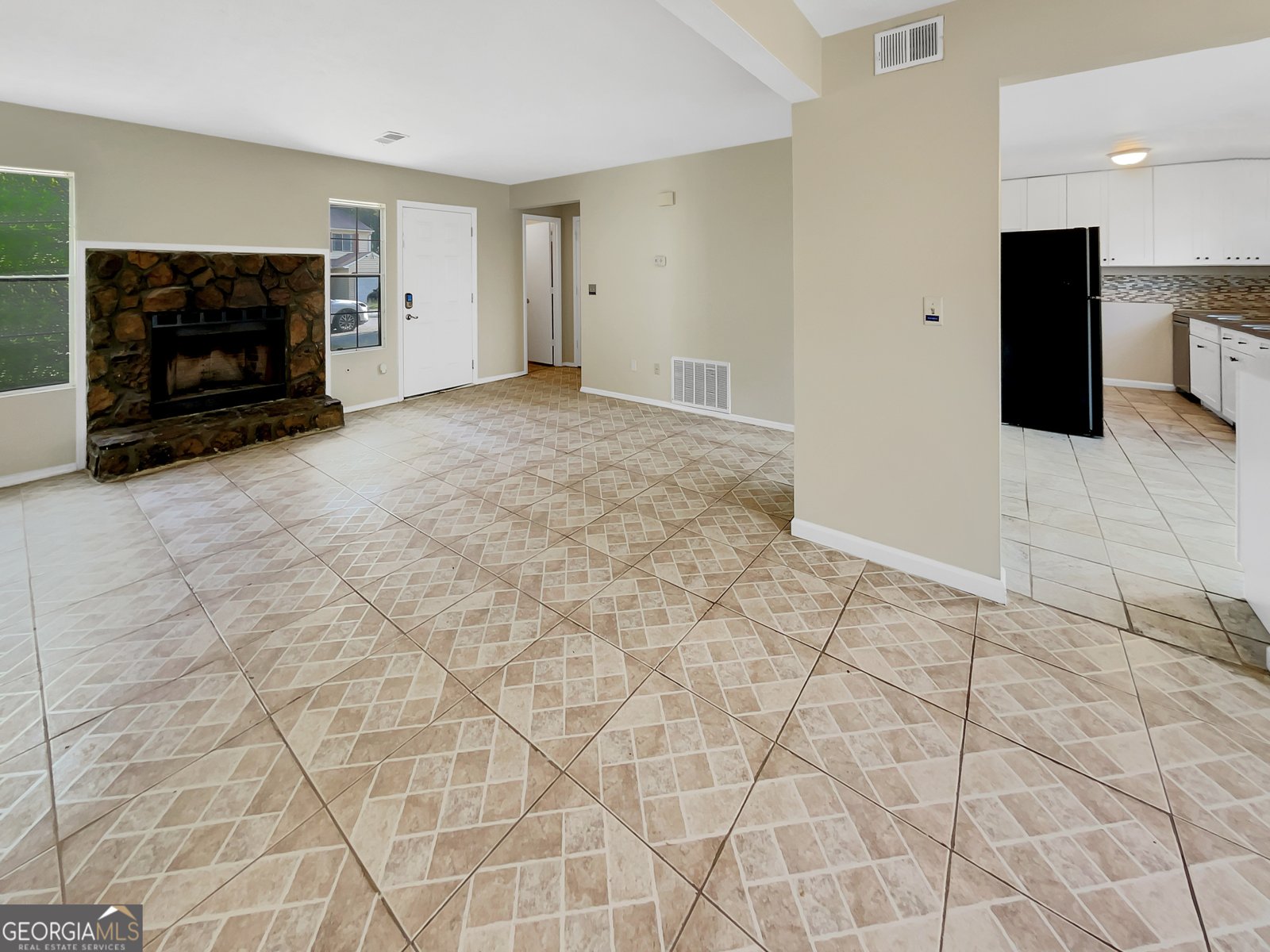 707 Pine Tree Trail Atlanta - 4