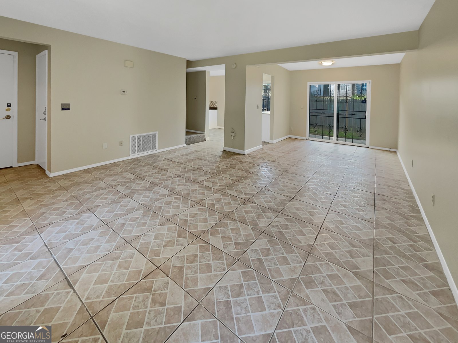 707 Pine Tree Trail Atlanta - 9