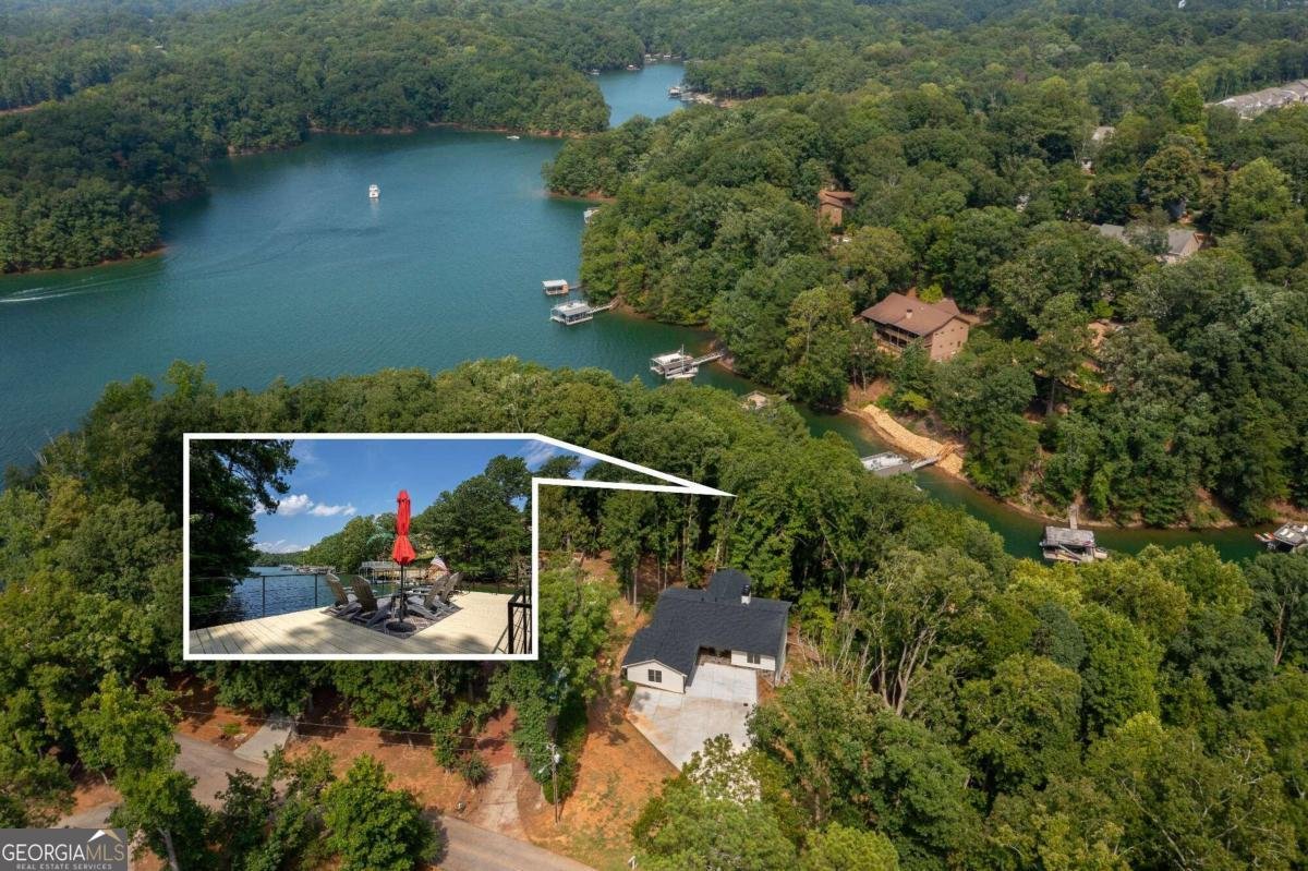 5560 Hidden Harbor Trail Gainesville - 1