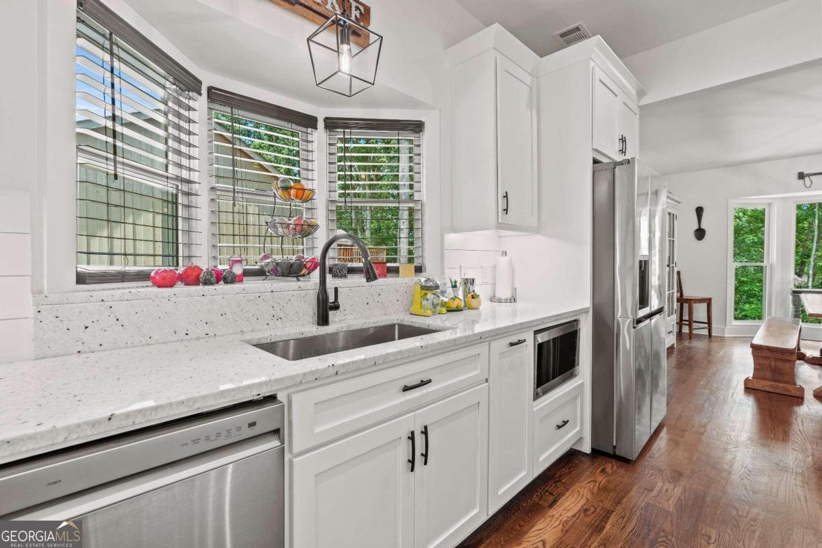 5560 Hidden Harbor Trail Gainesville - 19