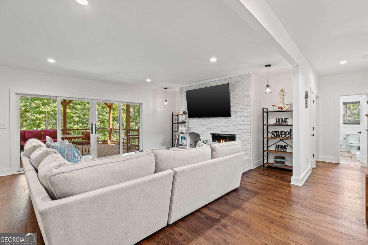 5560 Hidden Harbor Trail Gainesville - 34