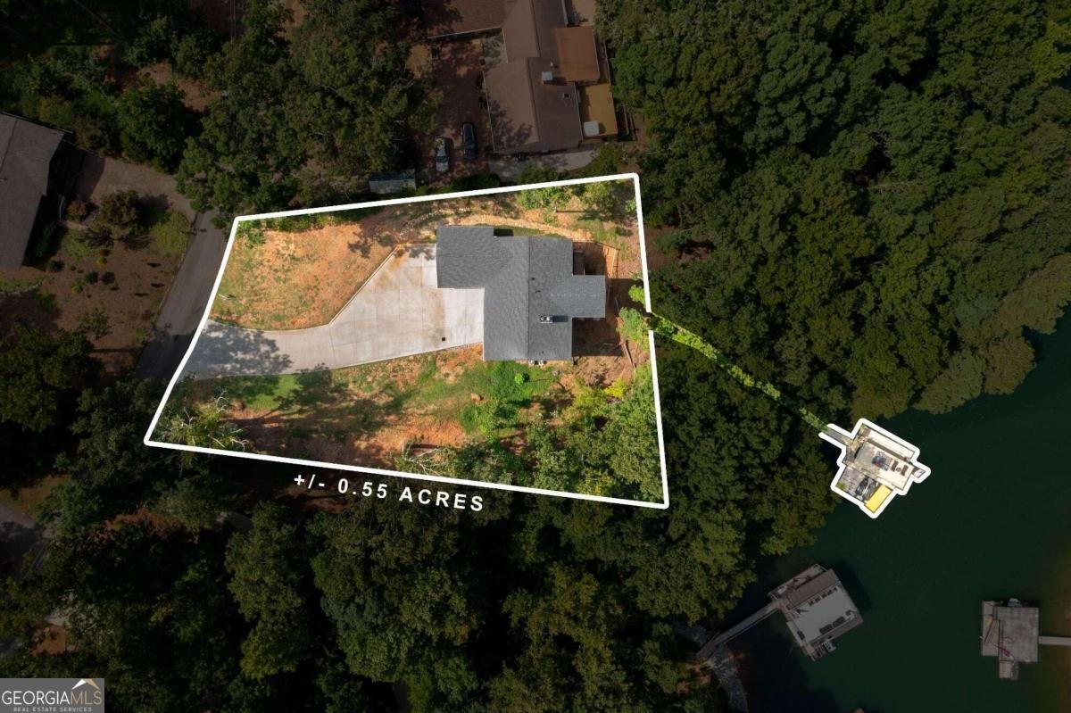 5560 Hidden Harbor Trail Gainesville - 5