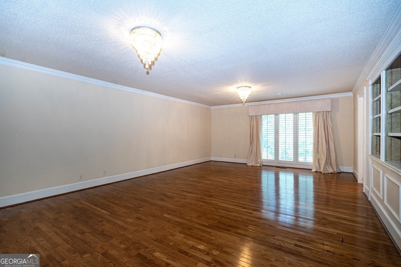 724 Camellia Drive LaGrange - 10