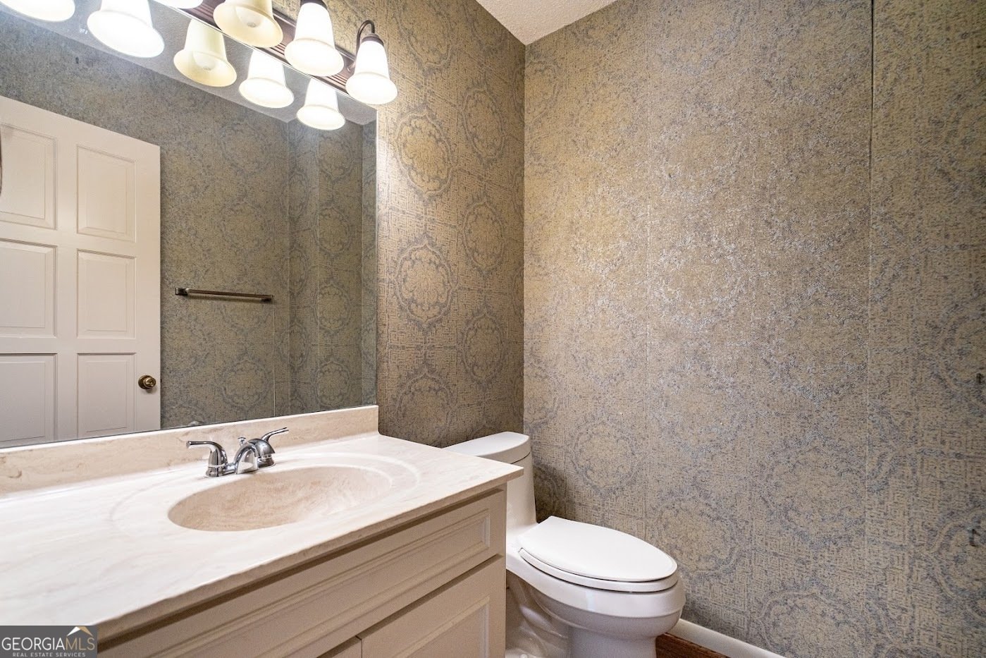 724 Camellia Drive LaGrange - 16