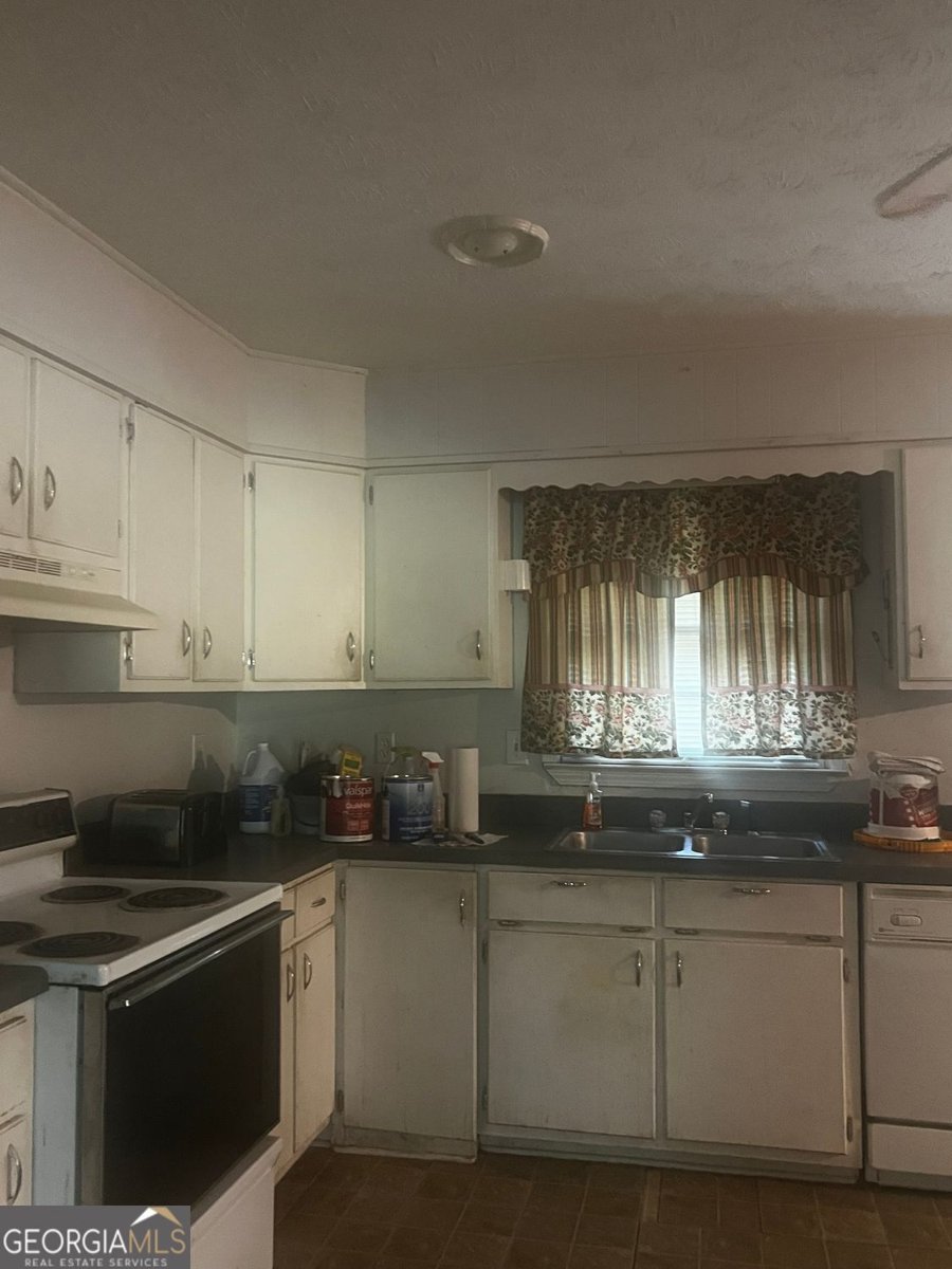 4356 Housworth Drive Stonecrest - 3