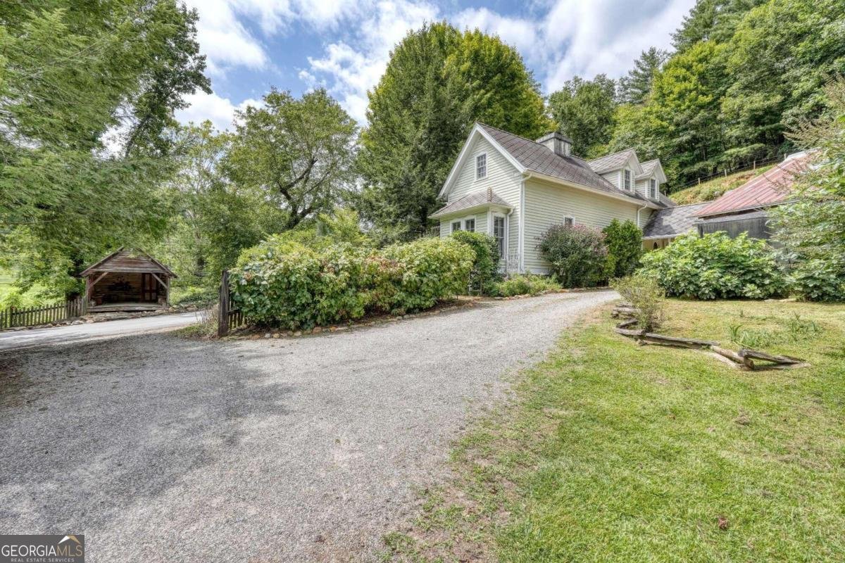 2350 Dial Road Blue Ridge - 36