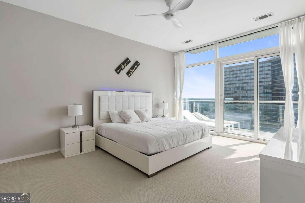 45 IVAN ALLEN JR. Boulevard Atlanta - 12