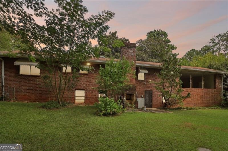1272 Breezy Lane Atlanta - 2