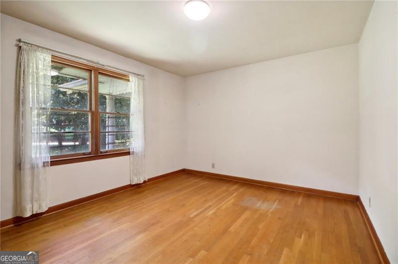 1272 Breezy Lane Atlanta - 27