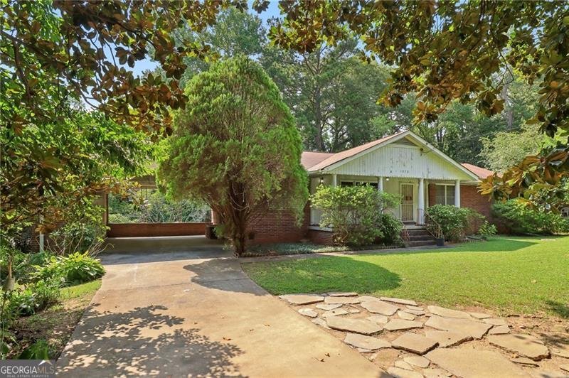 1272 Breezy Lane Atlanta - 8