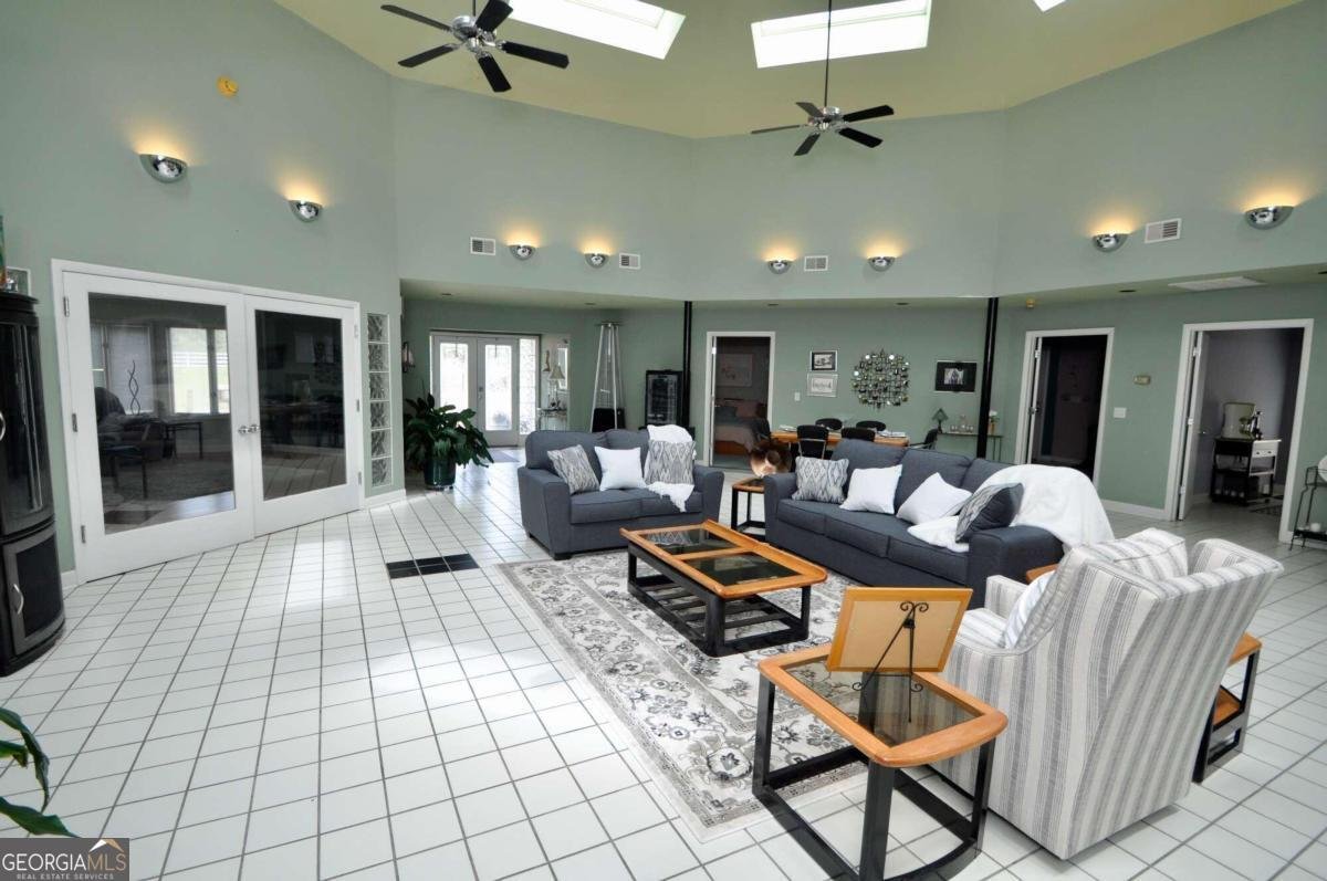 1250 Pete Dickens Road Bogart - 14