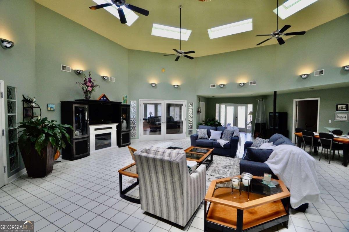 1250 Pete Dickens Road Bogart - 15