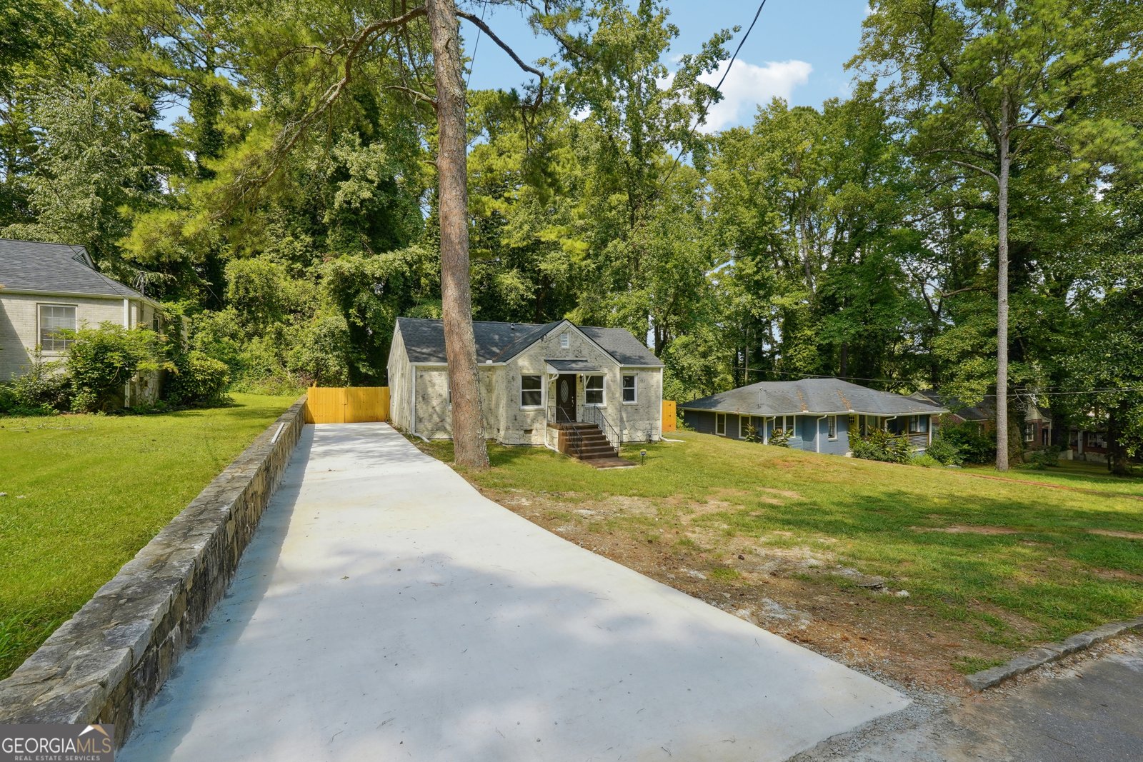 1847 Ridgeland Drive Decatur - 2
