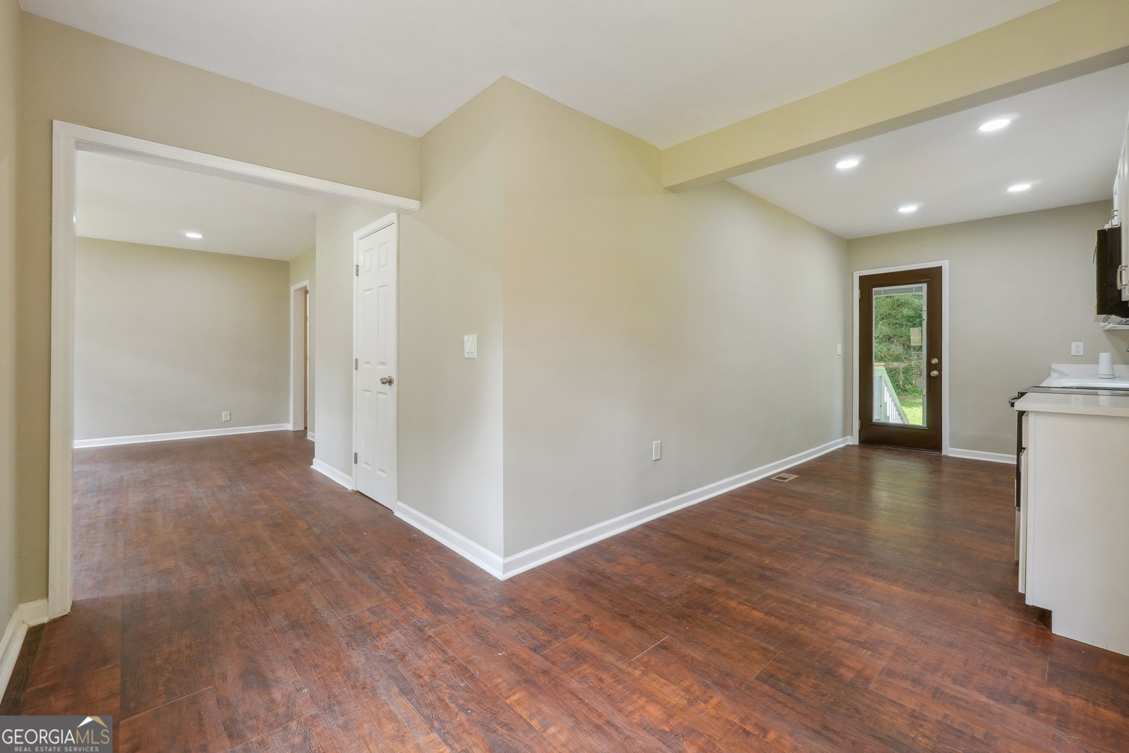 1847 Ridgeland Drive Decatur - 8