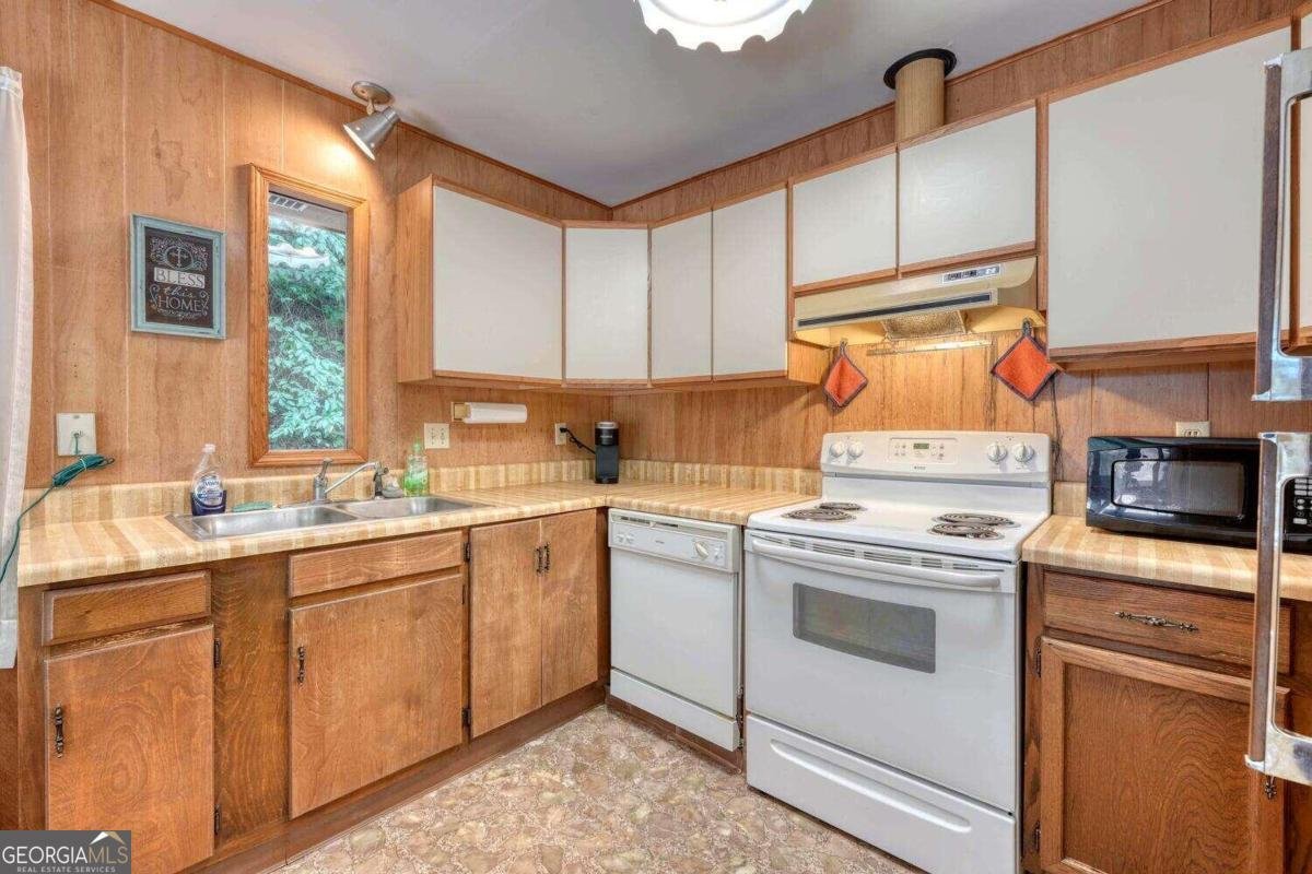 8088 Ivy Log Gap Road Young Harris - 18