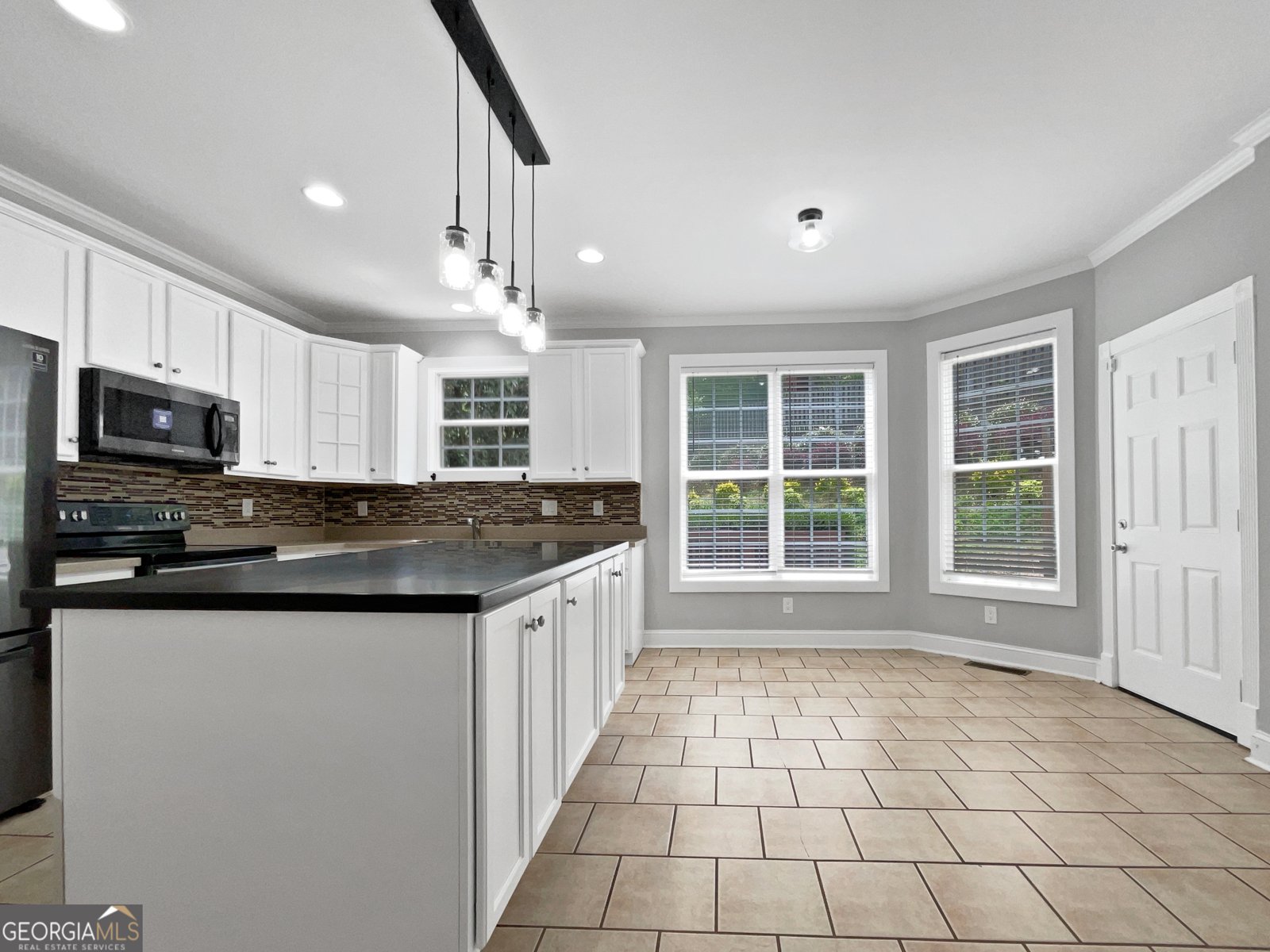 305 Crest Pointe Bremen - 10