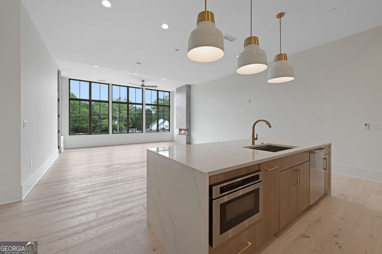 8200 Main Street Woodstock - 9