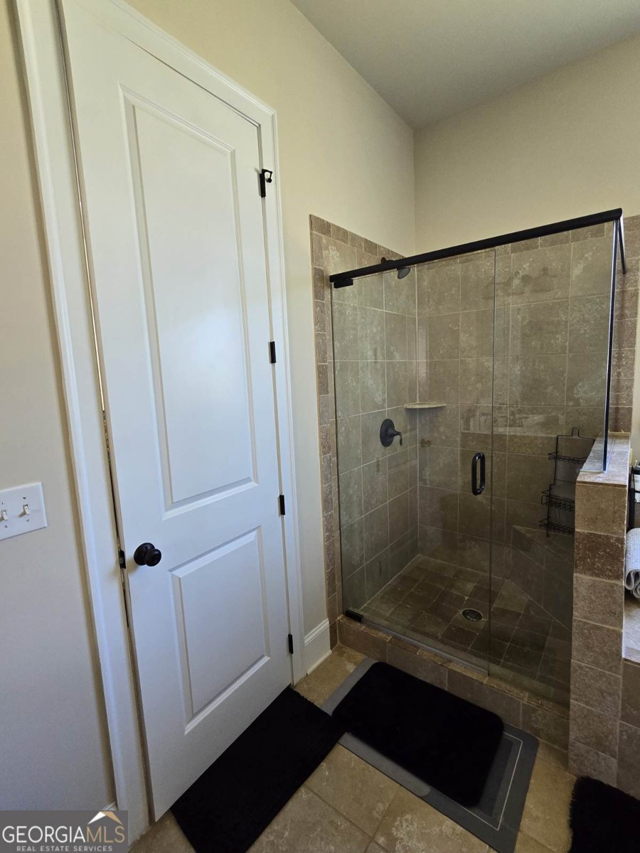 6856 Louis Drive Locust Grove - 23
