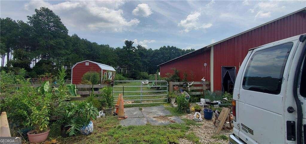 2268 Horse Farm Road Dewy Rose - 9