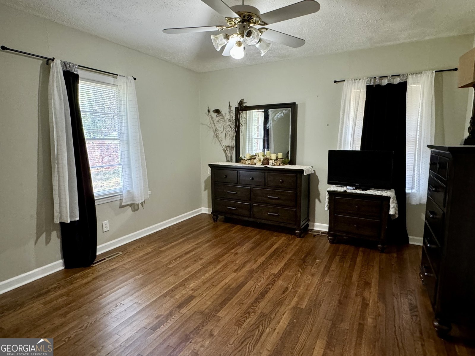 808 Stewart Avenue Union Point - 11