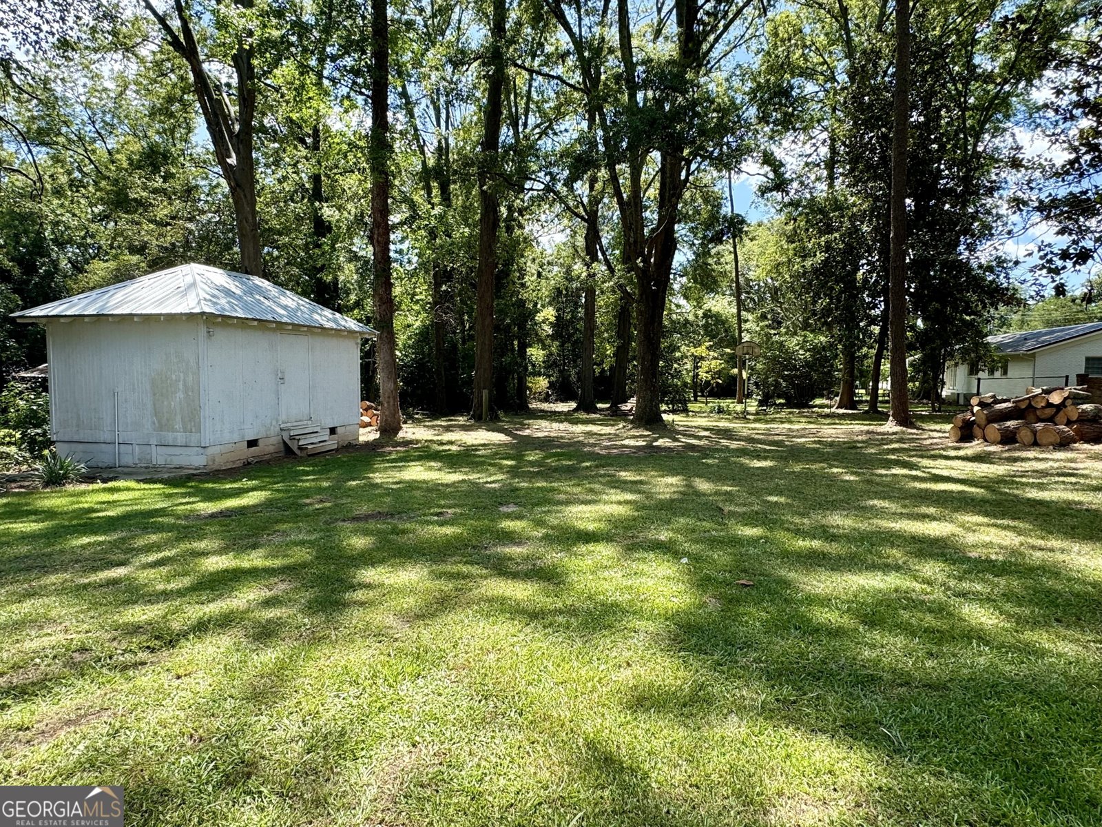 808 Stewart Avenue Union Point - 27