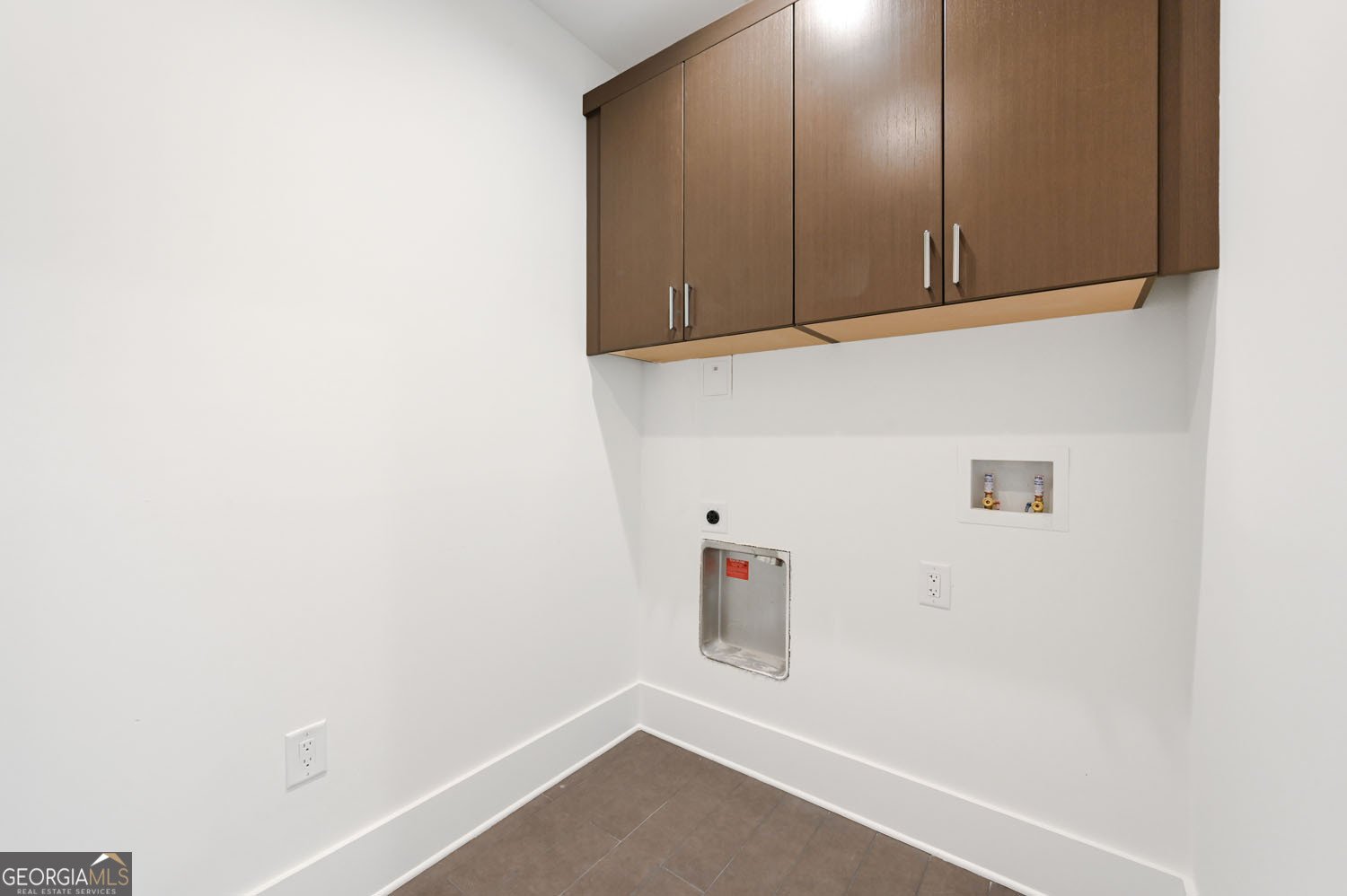 8200 Main Street Woodstock - 14