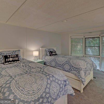 6975 Lakeside Place Gainesville - 29