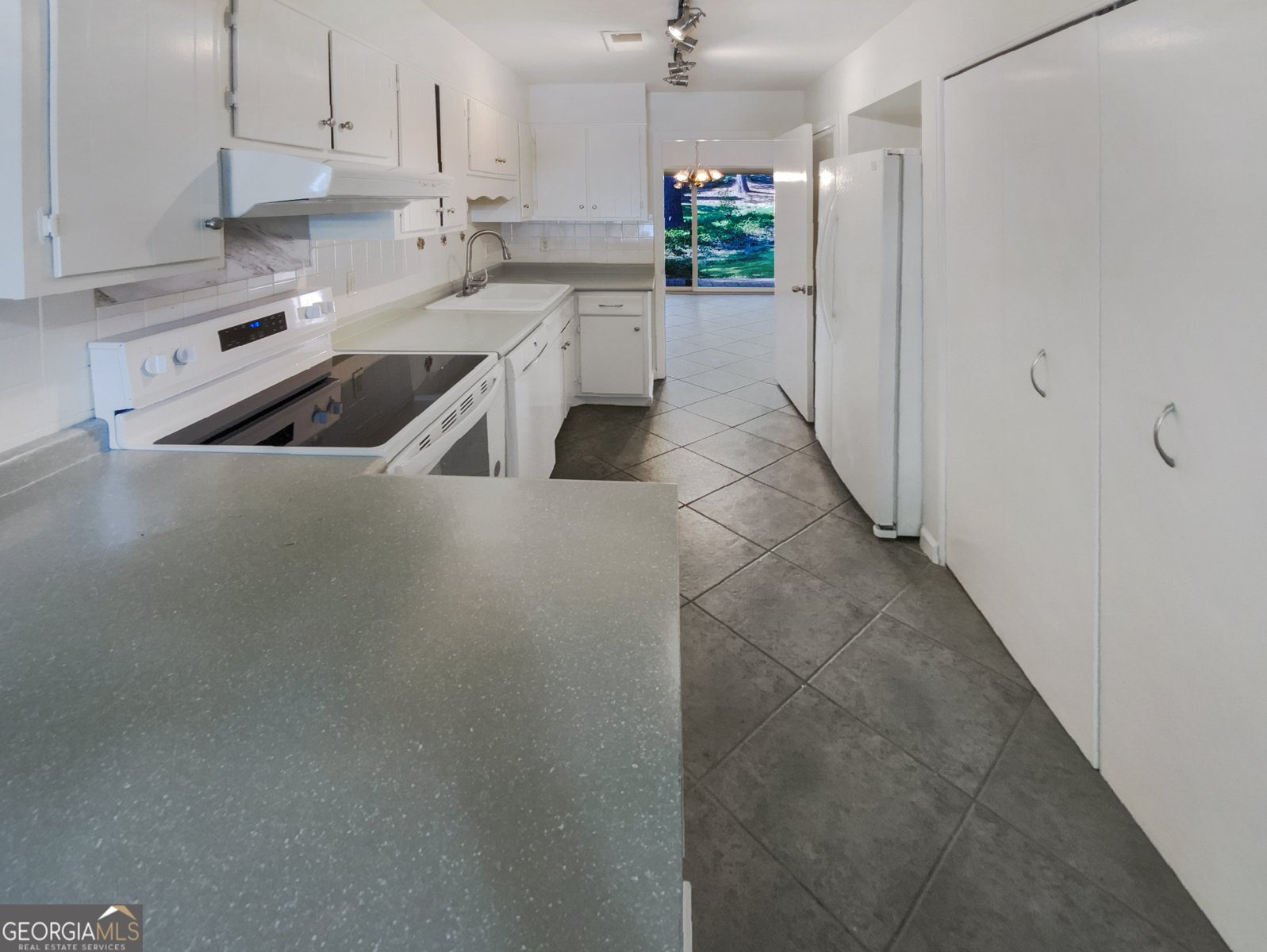 3805 Stonewall Terrace Atlanta - 17