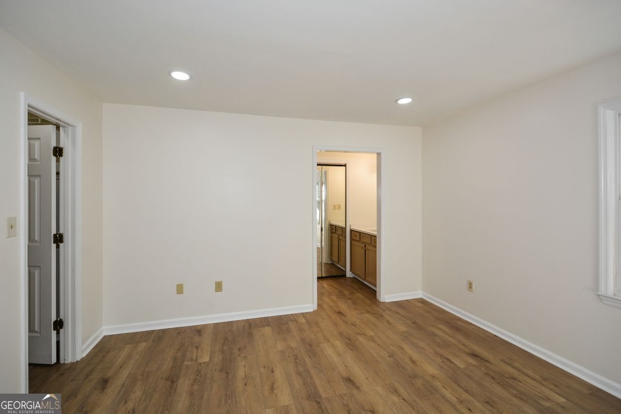 1666 Paddlewheel Drive Marietta - 22