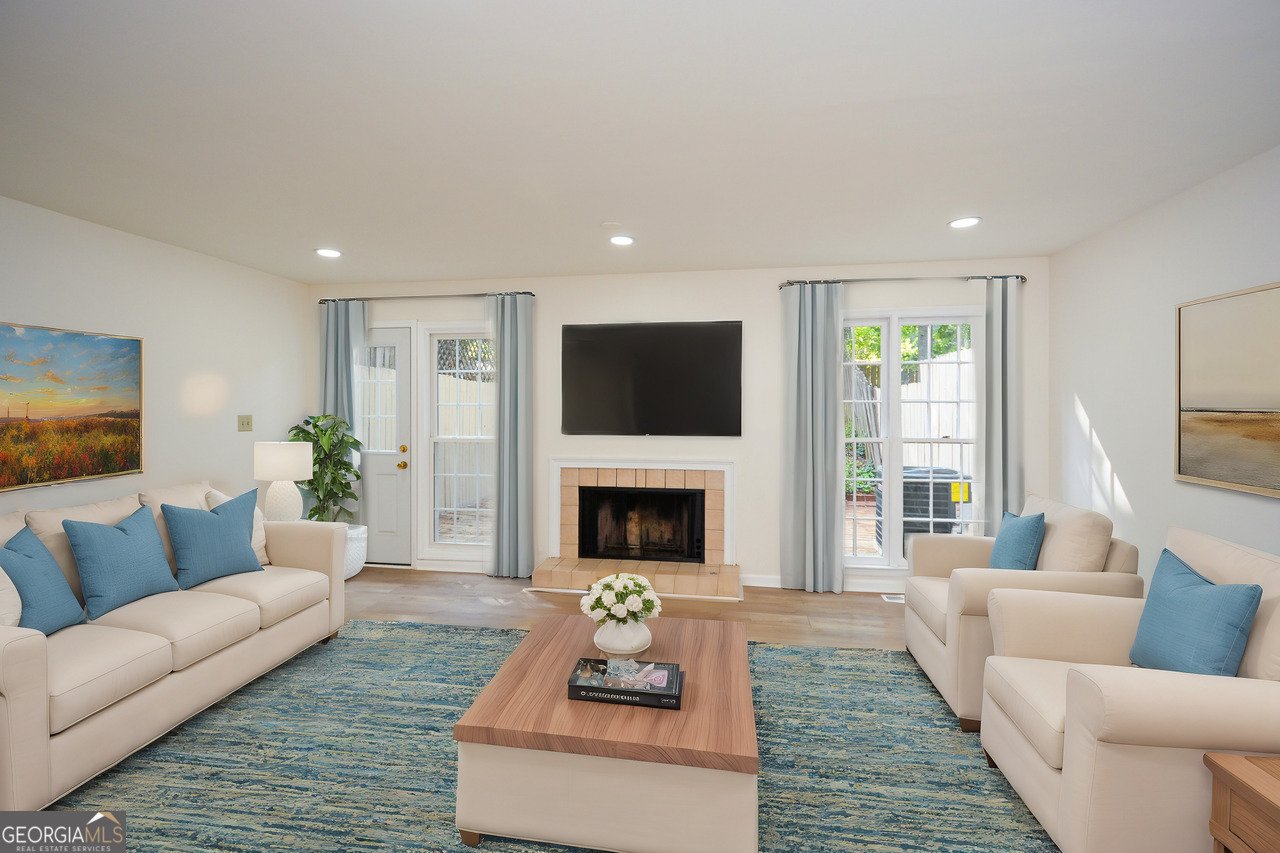1666 Paddlewheel Drive Marietta - 42