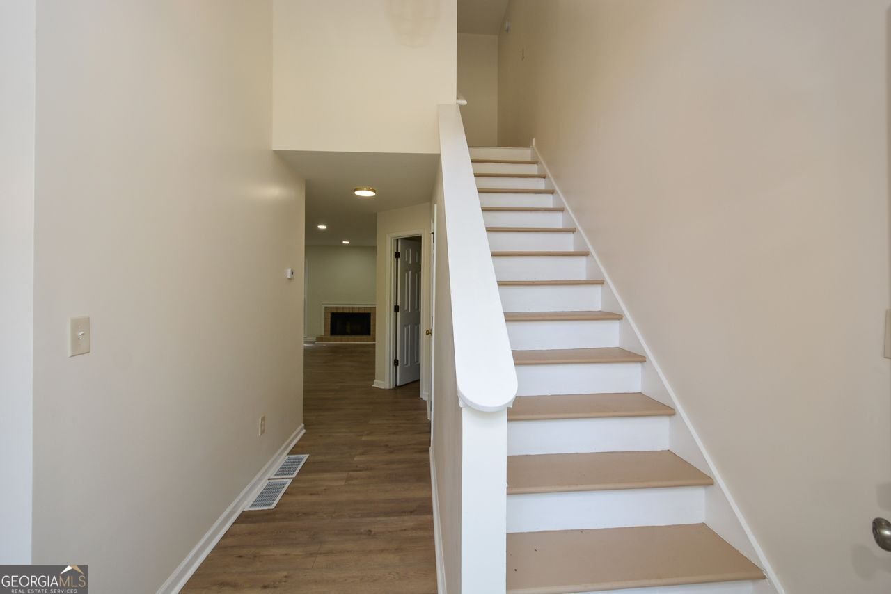 1666 Paddlewheel Drive Marietta - 5