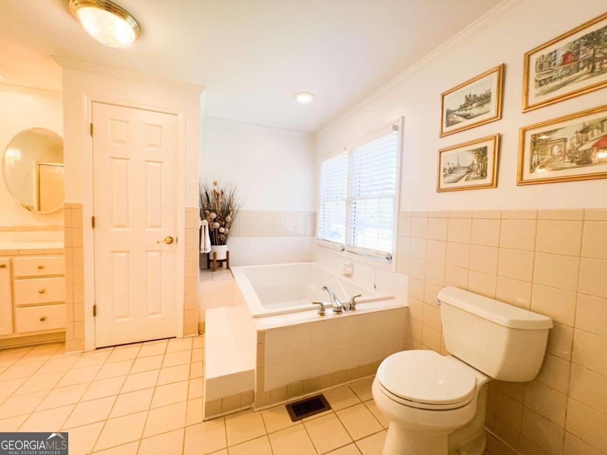 635 Lawson Street Bremen - 36