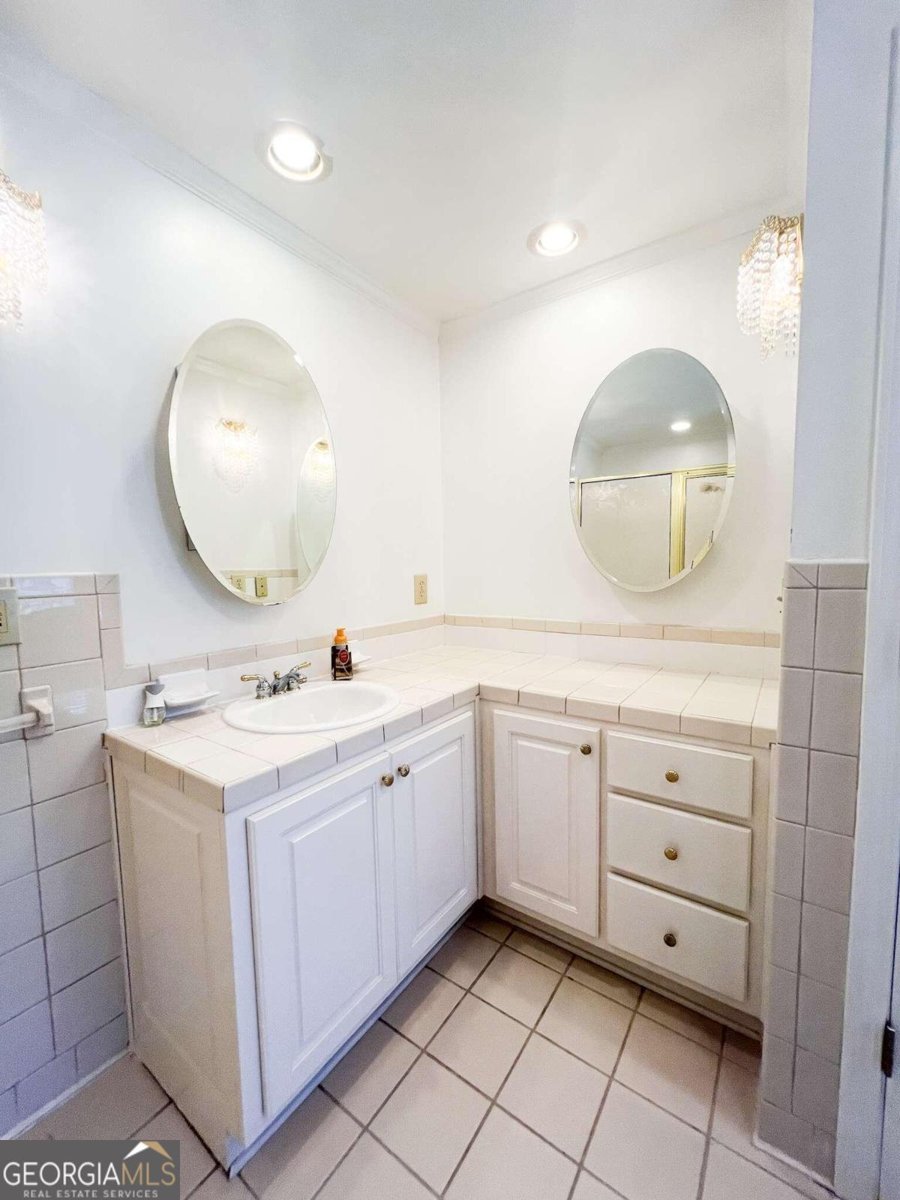 635 Lawson Street Bremen - 38