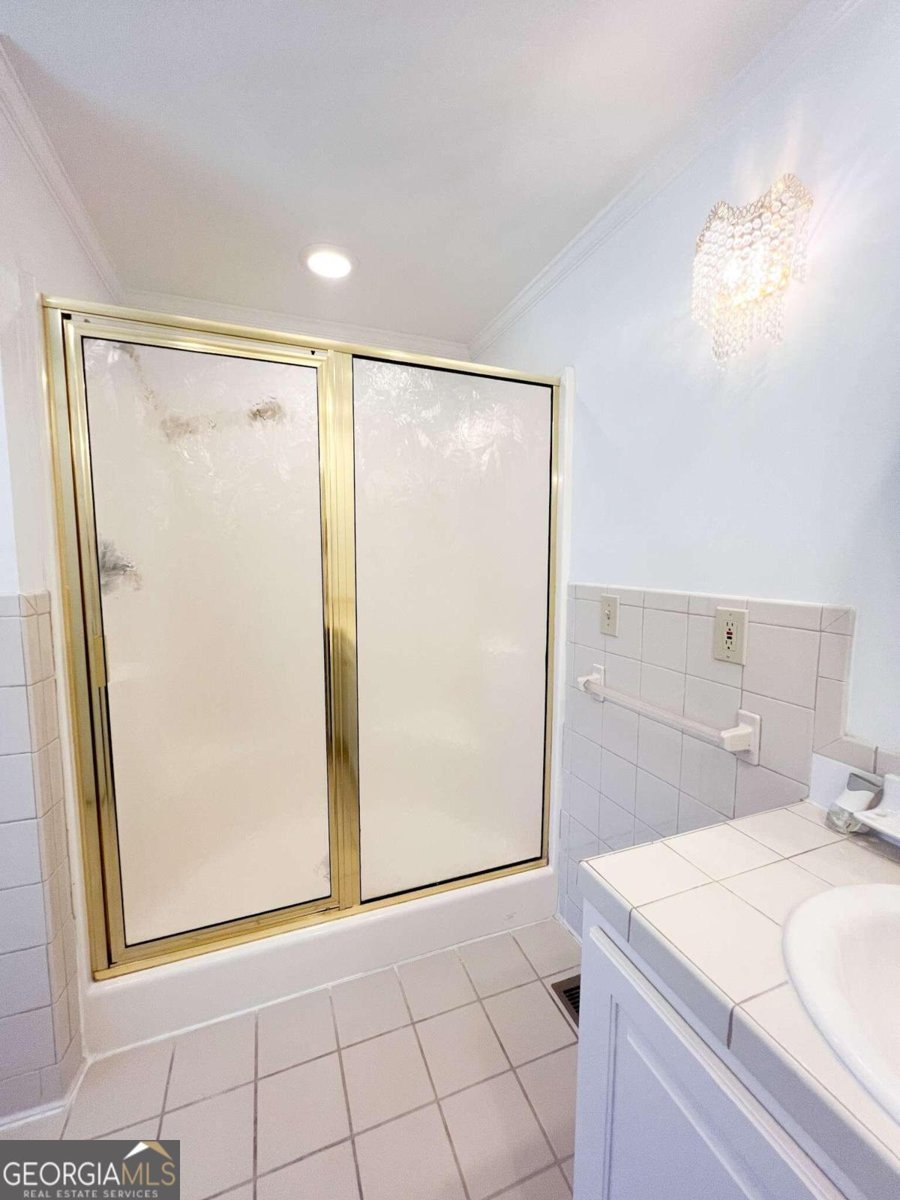 635 Lawson Street Bremen - 39