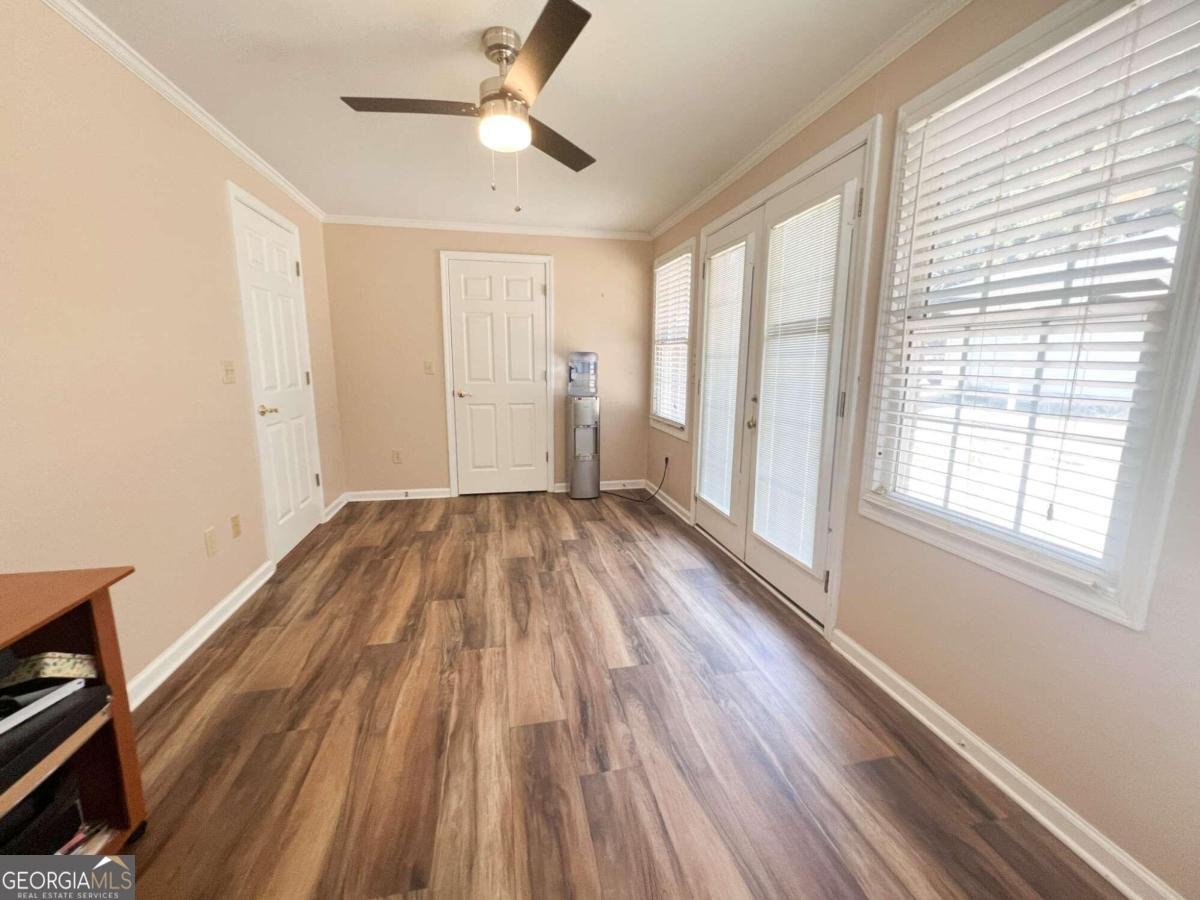 635 Lawson Street Bremen - 47