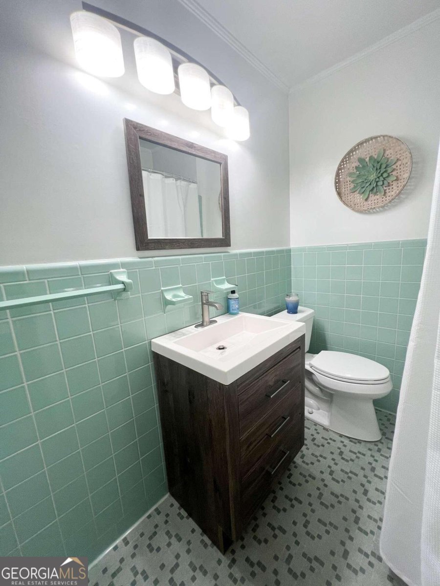 635 Lawson Street Bremen - 52
