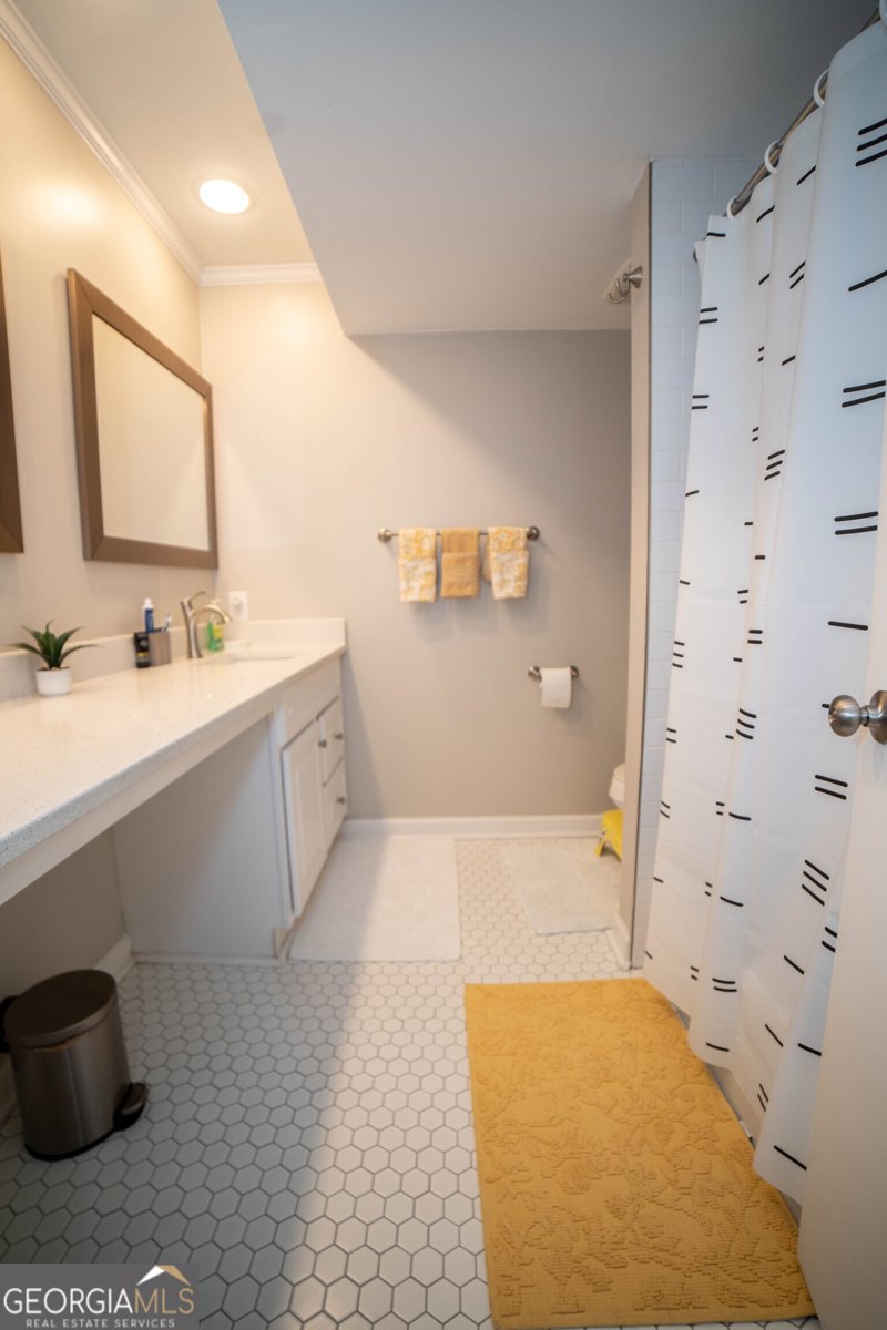 6851 Roswell Road Atlanta - 24